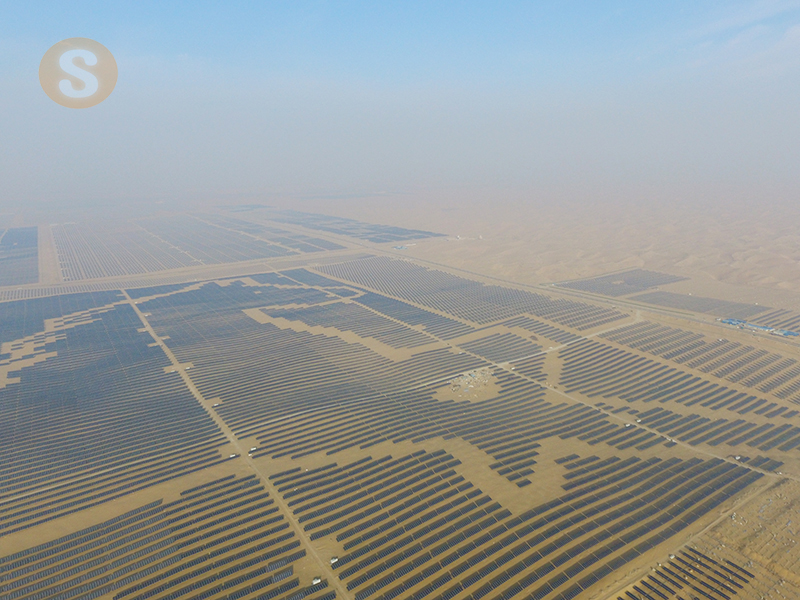 內(nèi)蒙古達(dá)拉特旗光伏發(fā)電應(yīng)用領(lǐng)跑者基地4號(hào)110MW