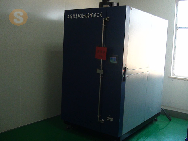 紫外輻射試驗(yàn)箱