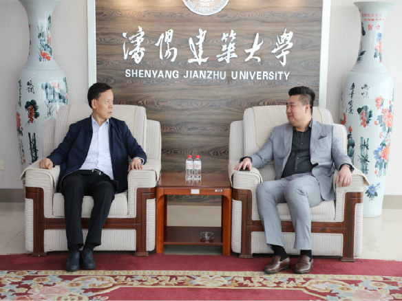 陽(yáng)光能源瀋陽(yáng)建築大學(xué)共建光伏建築研究院