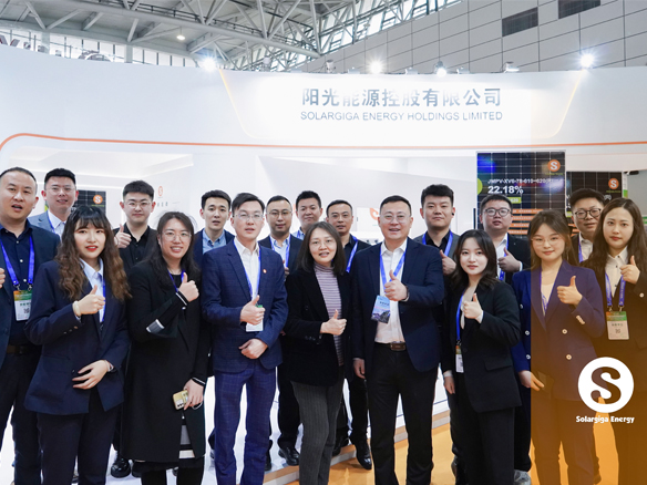 展會(huì)速遞 | “泉城”熱戀！陽(yáng)光能源攜創(chuàng)新高效組件共赴濟(jì)南分布式盛宴