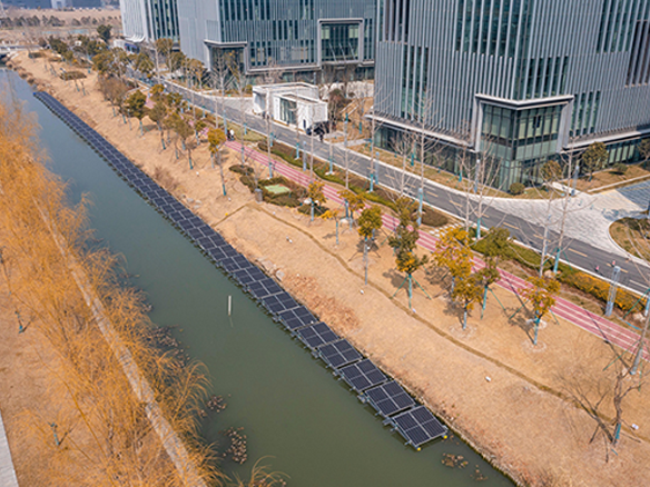 全球足跡｜光+氫！陽(yáng)光能源西伏河防眩光漂浮式光伏項(xiàng)目演繹“電站掘金”公式